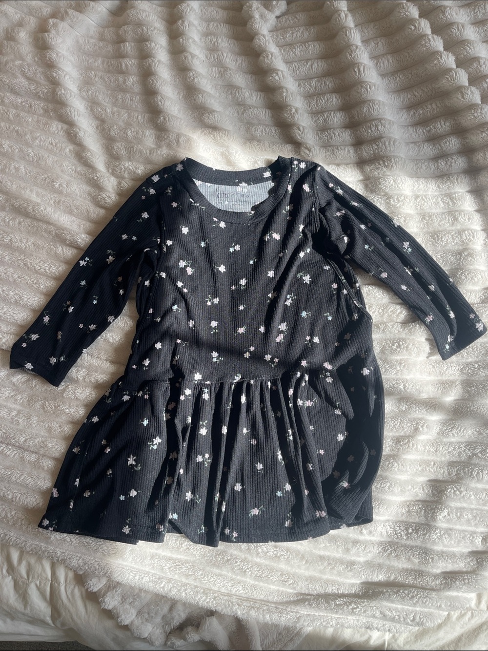 Latched Mama Black Floral Peplum 3/4-Sleeve Nursing Top